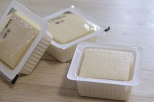 豆腐に表示される「消費期限」と「賞味期限」の違い