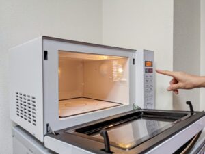 電子レンジで温める場合